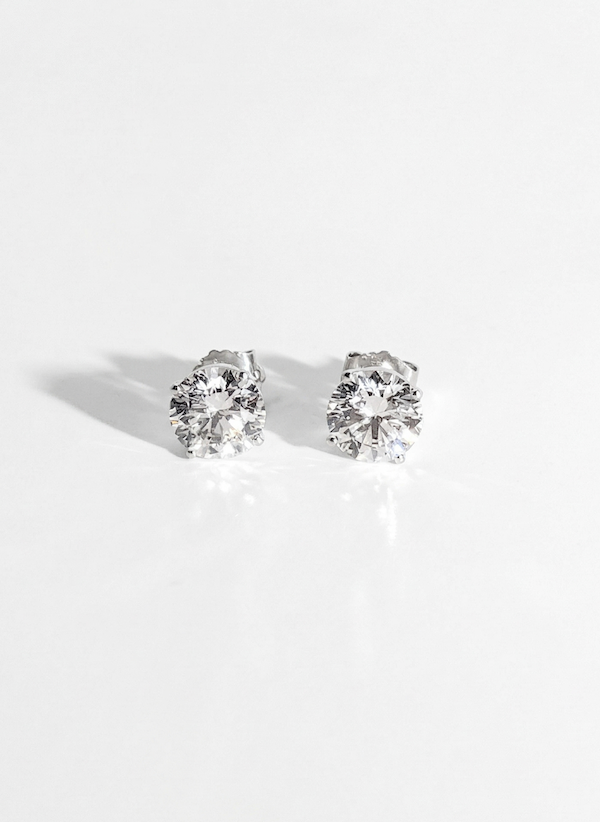 round brilliant cut lab grown diamond studs round brilliant cut lab grown diamond studs